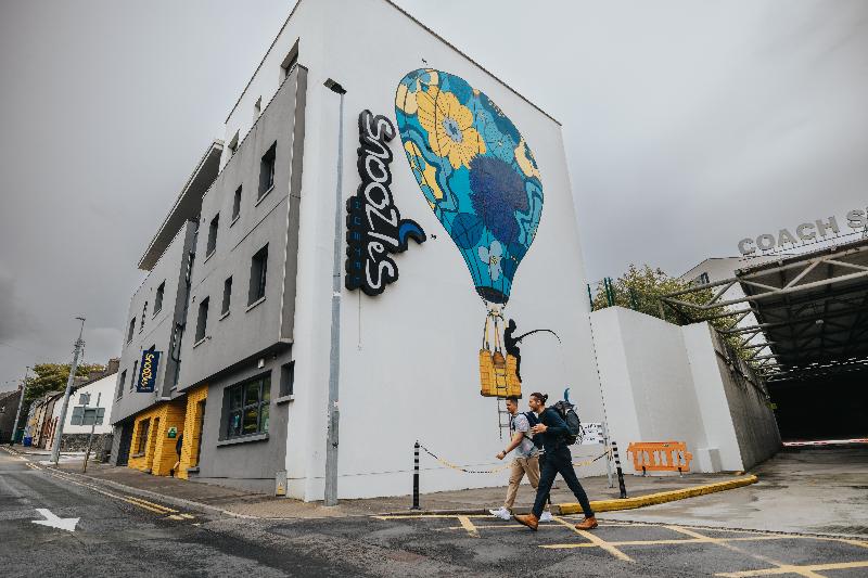 호텔 Snoozles Galway City Centre