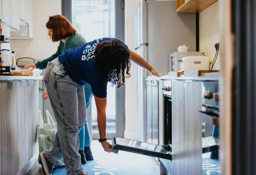 호텔 Snoozles Galway City Centre