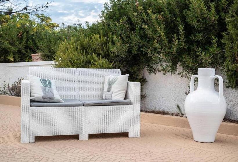 La Caletta Bed And Breakfast