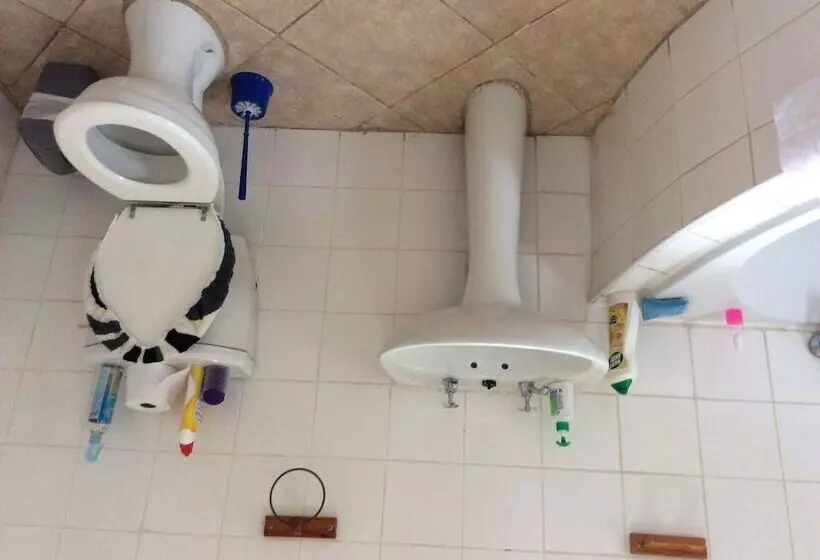 پانسیون Chiloto Guest House