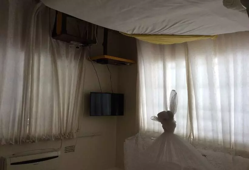 پانسیون Chiloto Guest House