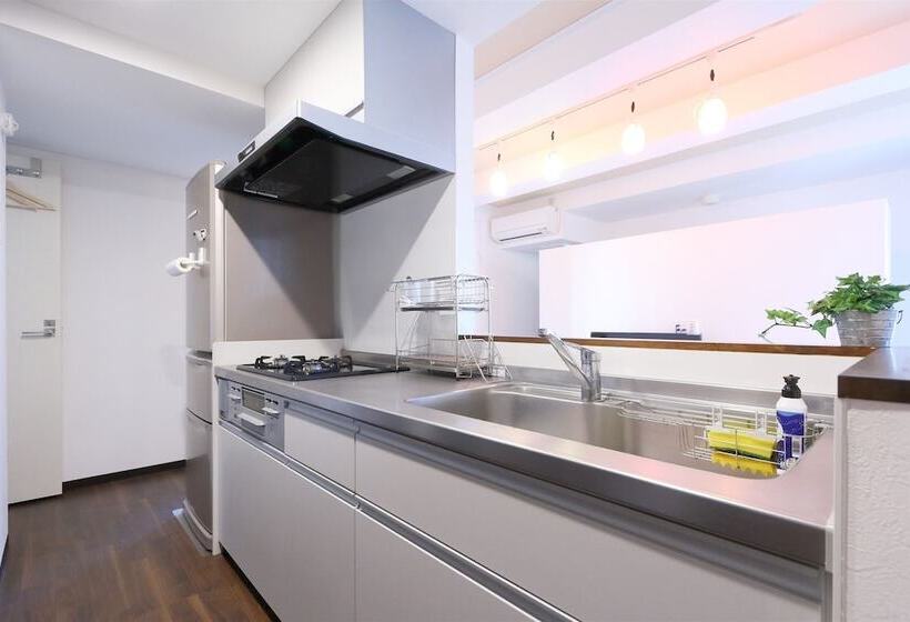 Shonan Enoshima Seaside Guest House – Hostel