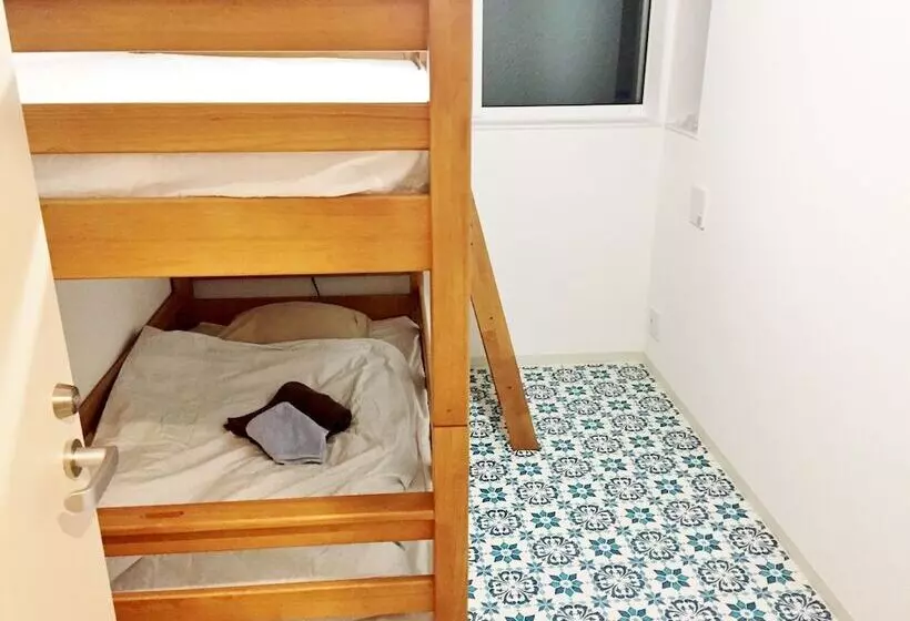 Shonan Enoshima Seaside Guest House – Hostel