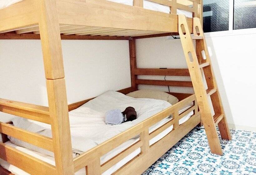 Shonan Enoshima Seaside Guest House – Hostel