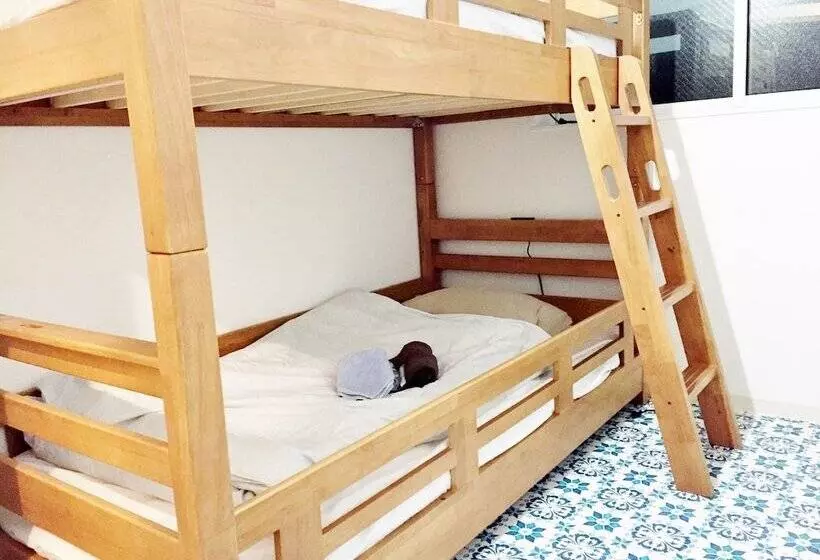 Shonan Enoshima Seaside Guest House – Hostel