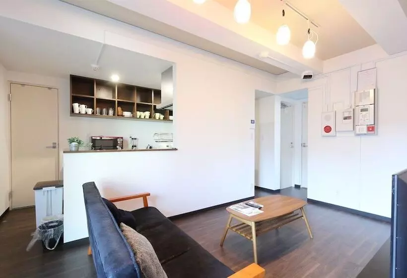 Shonan Enoshima Seaside Guest House – Hostel