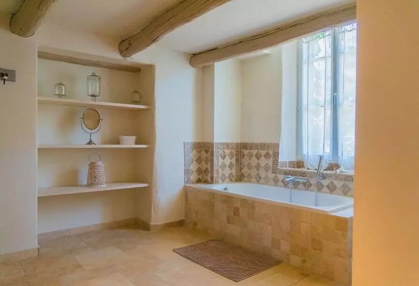 ベッドアンドブレックファースト Château Des Bertrands