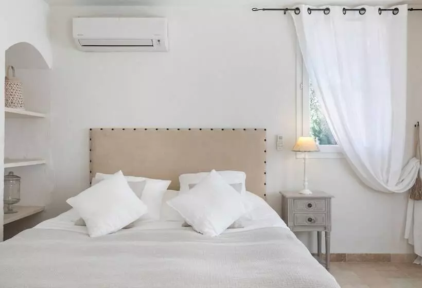 ベッドアンドブレックファースト Château Des Bertrands