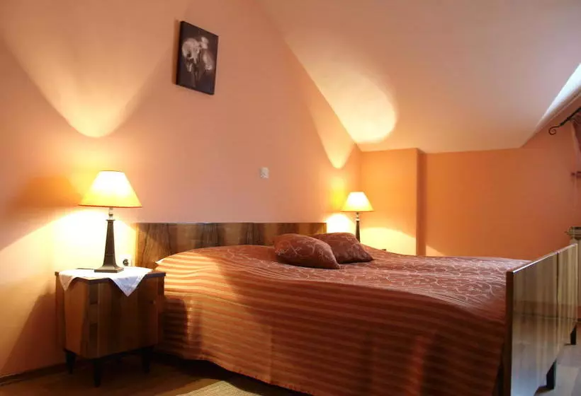 Aamiaismajoitus (B&B) Rooms Centar