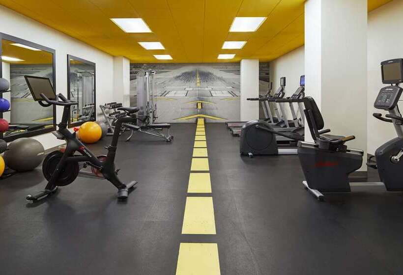 H Hotel Los Angeles, Curio Collection By Hilton