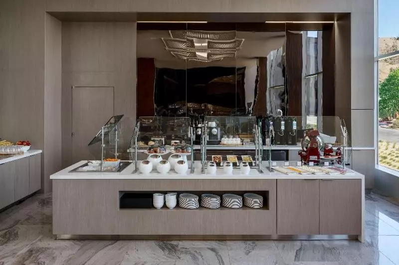 Ac Hotel By Marriott San Francisco Airport/oyster Point Waterfront