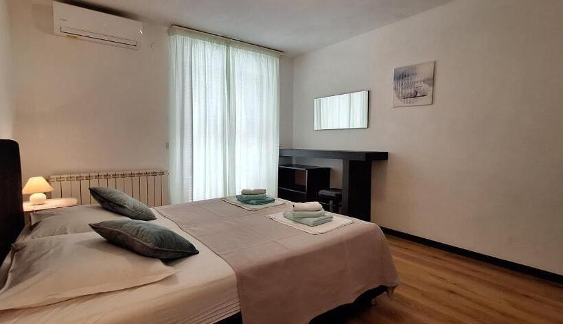 فندق Apartments And Rooms Vinko