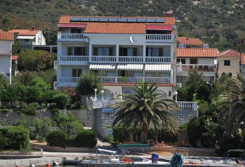 فندق Apartments And Rooms Vinko