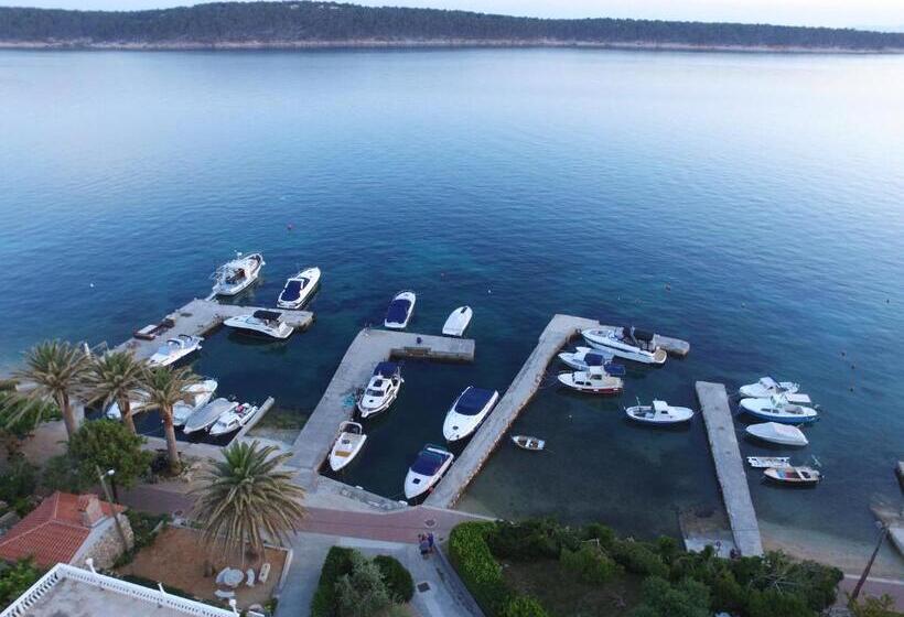 فندق Apartments And Rooms Vinko