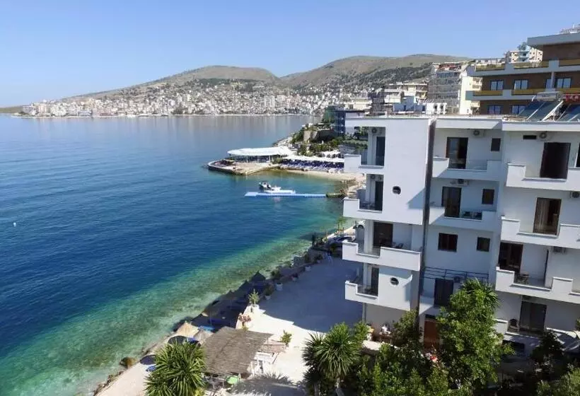 هتل Blue Bay