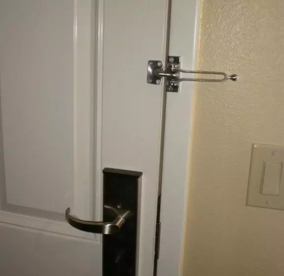 Hotelli Executive Inn Mojave