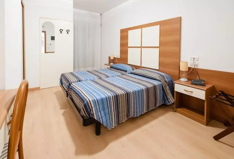 Hotelli Garni Losanna