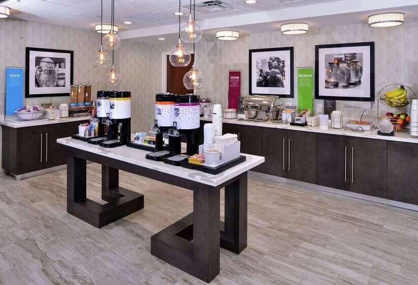 هتل Hampton Inn & Suites Atlanta/marietta
