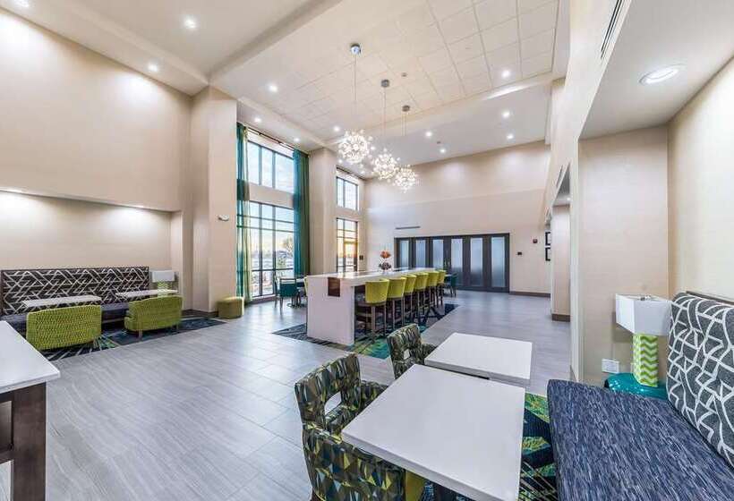 Szálloda Hampton Inn & Suites Pryor