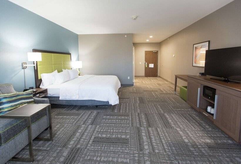 فندق Hampton Inn & Suites Stroud