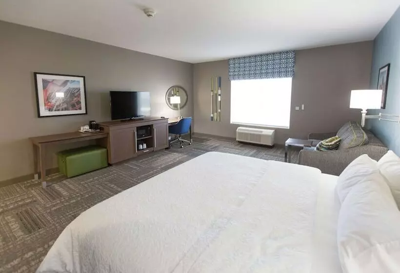 Hotelli Hampton Inn & Suites Stroud