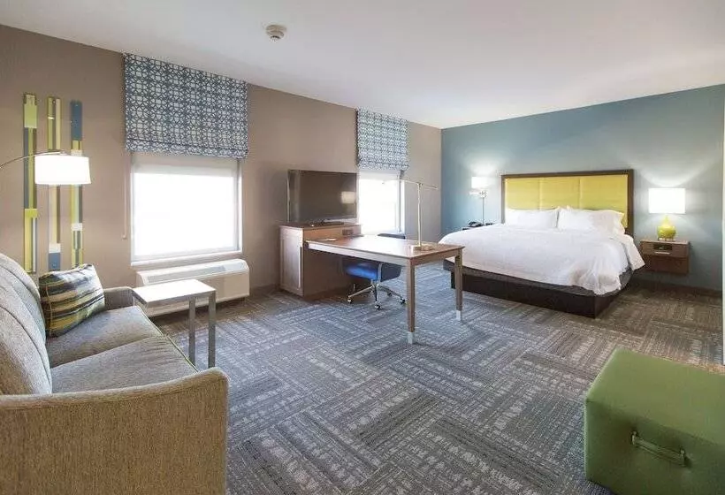 Hotelli Hampton Inn & Suites Stroud