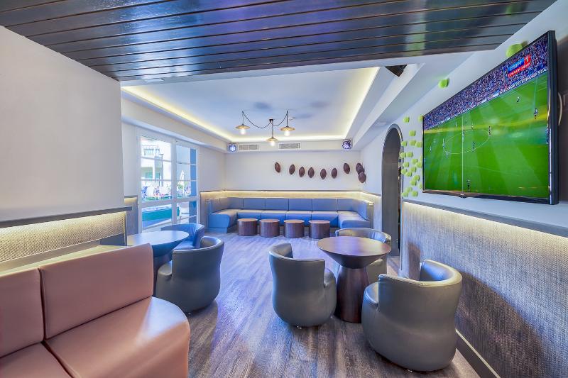 호텔 Livvo Koala Garden