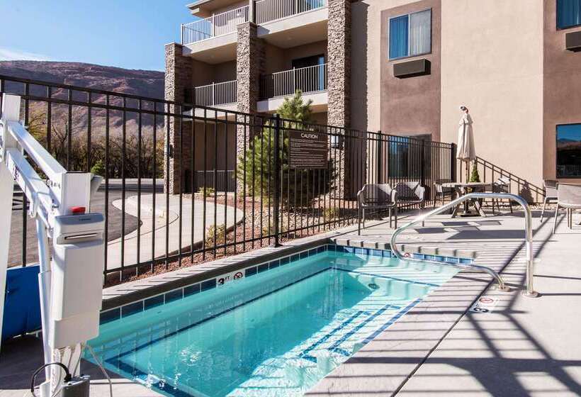 ホテル Mainstay Suites Moab Near Arches National Park