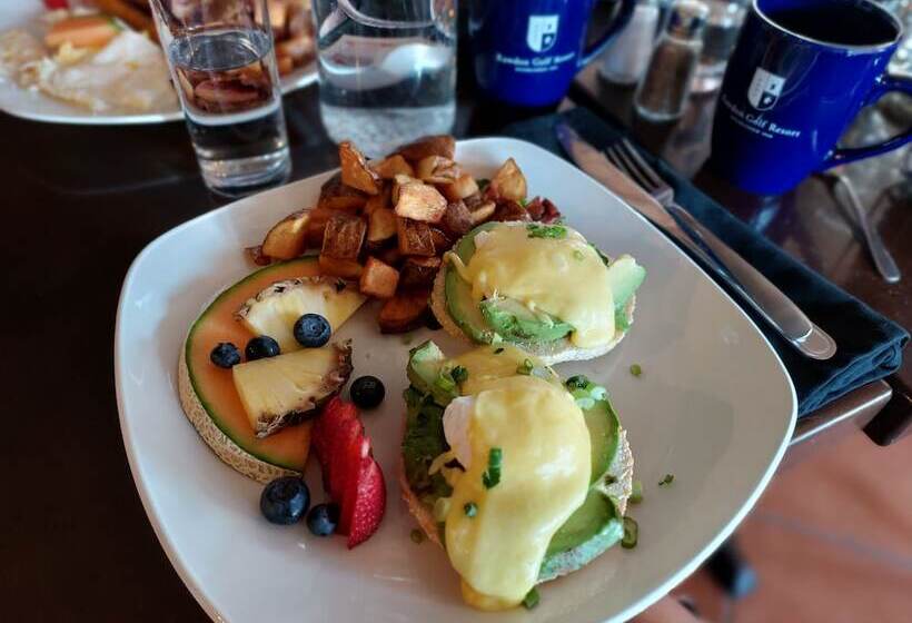 בית מלון כפרי Rawdon Golf Resort