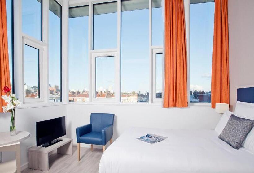 هتل Sejours & Affaires Paris Davout