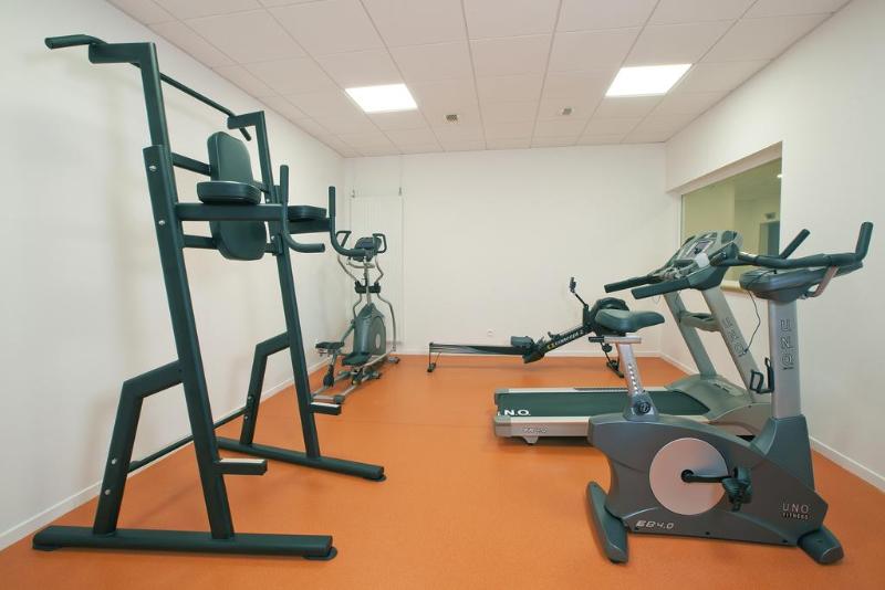 هتل Sejours & Affaires Paris Davout