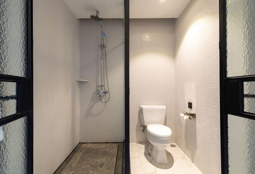 Hotel Shenzhen Flight One