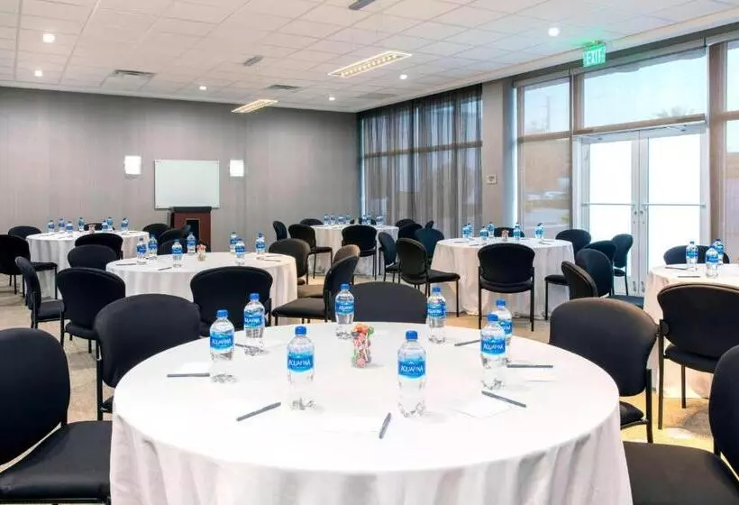 ホテル Springhill Suites By Marriott Miami Doral