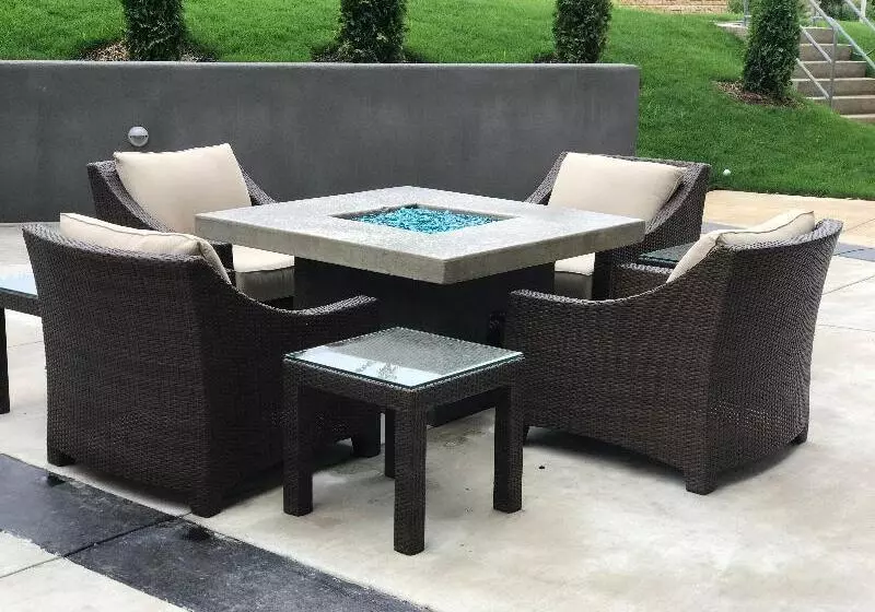 ホテル Staybridge Suites Madison   Fitchburg By Ihg