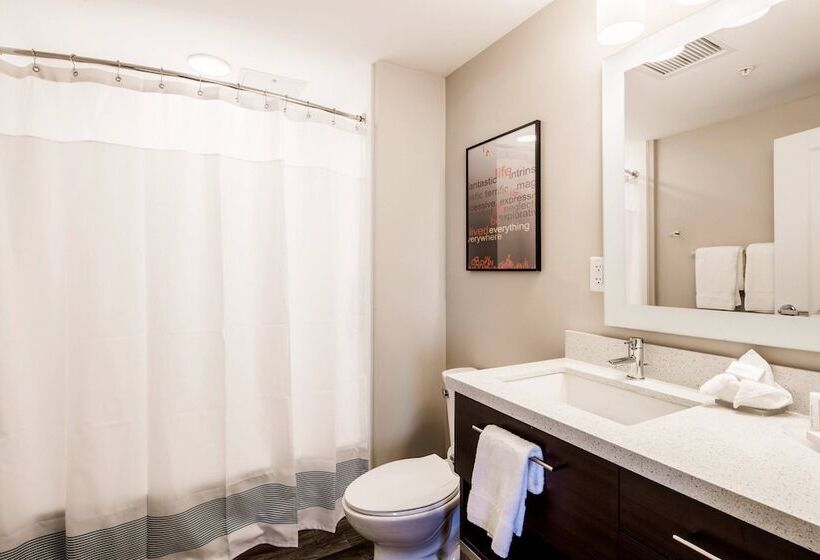 בית מלון כפרי Towneplace Suites By Marriott Cleveland