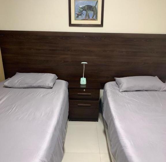 هاستل Sur Backpackers