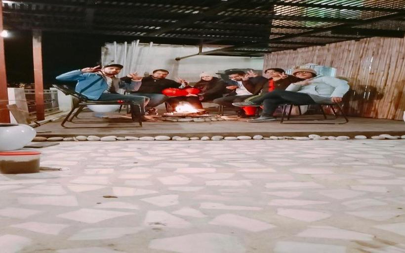 مبيت وإفطار 4 U Rishikesh