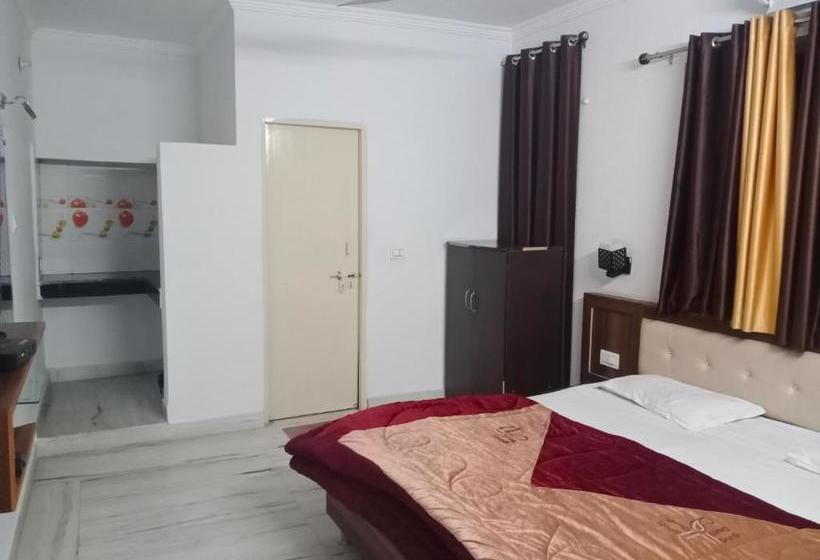 مبيت وإفطار 4 U Rishikesh