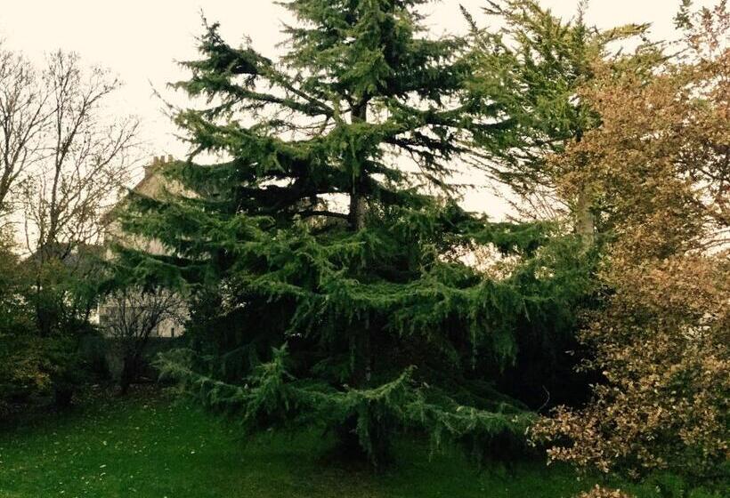 مبيت وإفطار Auberge De Keranden