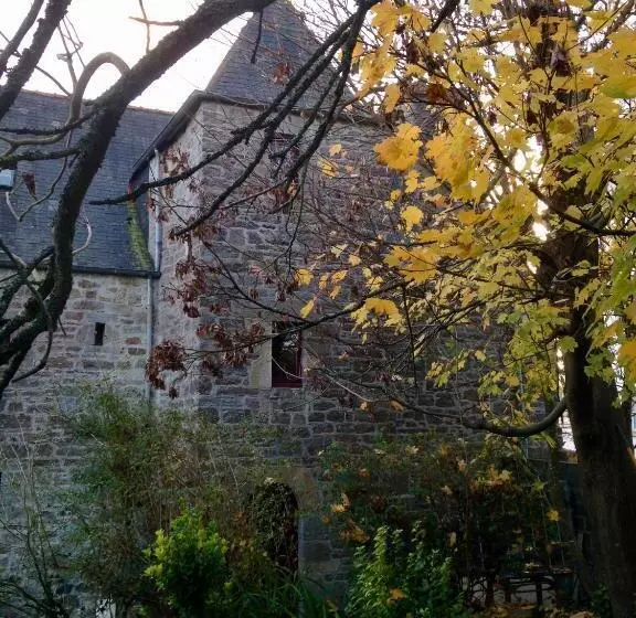 تختخواب و صبحانه Auberge De Keranden