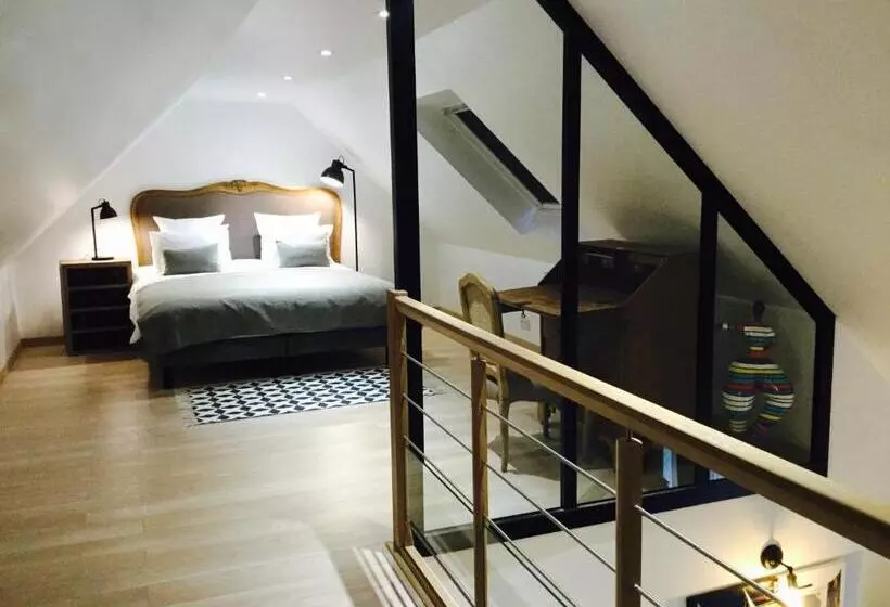 تختخواب و صبحانه Auberge De Keranden