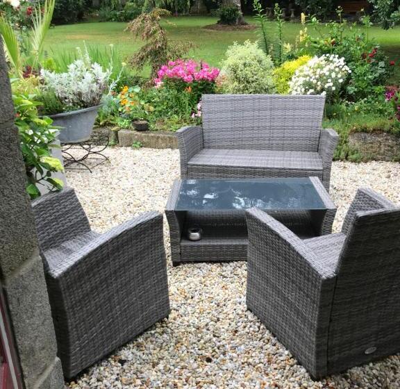 مبيت وإفطار Auberge De Keranden