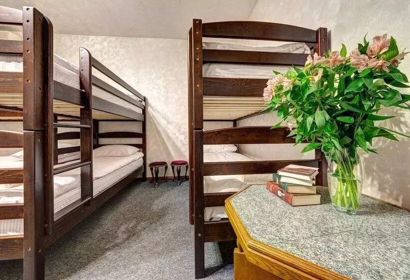 Dikat Hostel