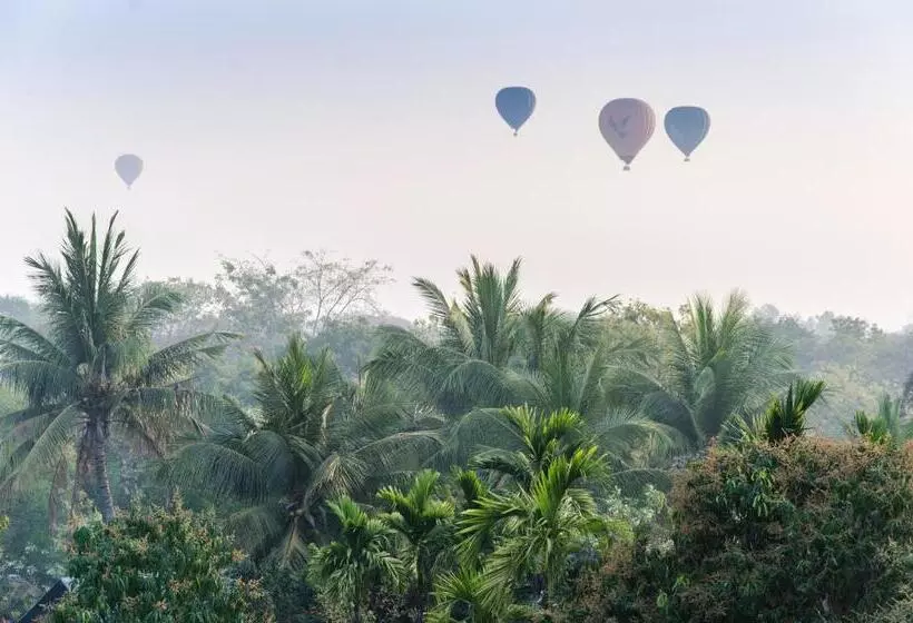 Hotel Bagan View