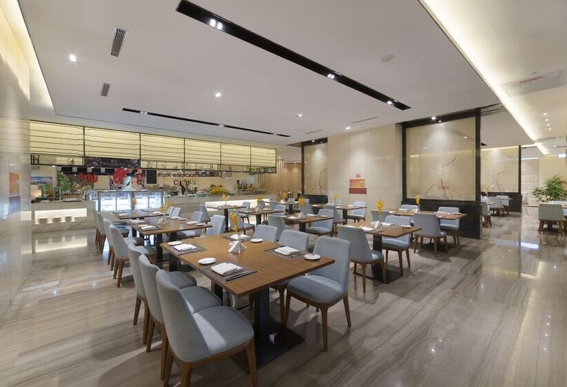 Grand New Century Hotel Jingyue