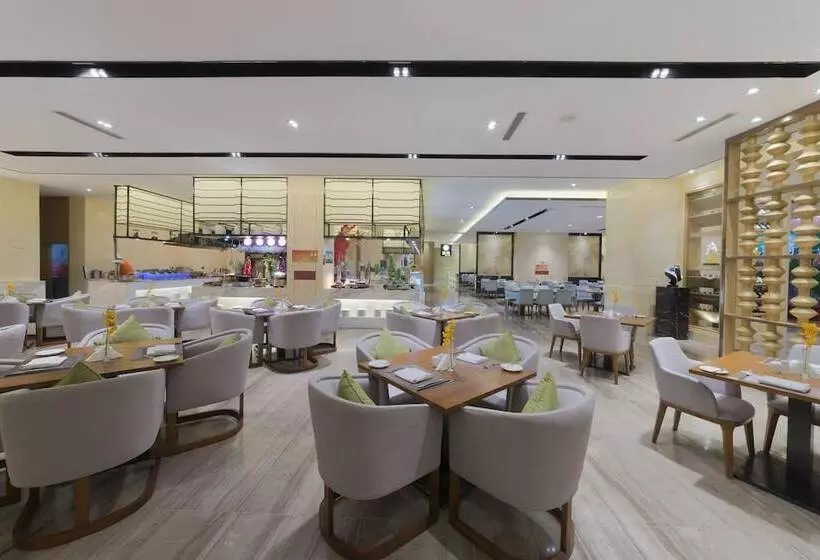 Grand New Century Hotel Jingyue