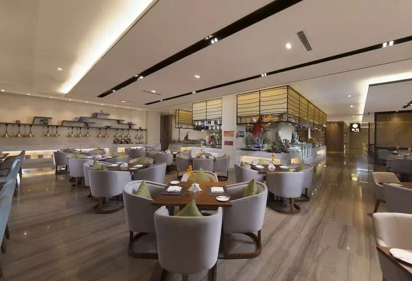 Grand New Century Hotel Jingyue