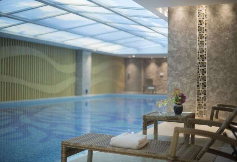 Grand New Century Hotel Jingyue