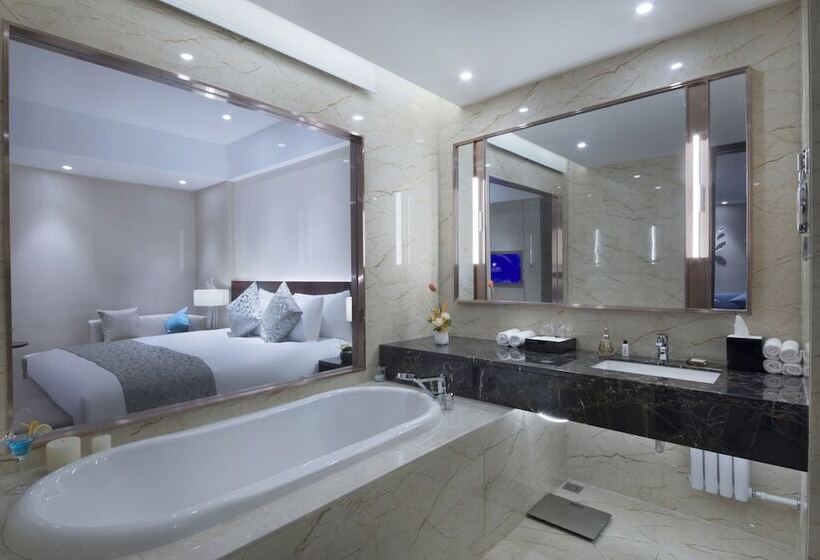 Grand New Century Hotel Jingyue