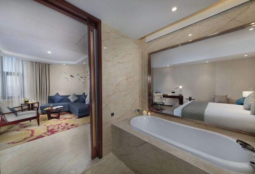 Grand New Century Hotel Jingyue